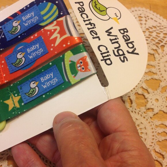 Pacifier Clips, Baby Wings, set of three - Picture 2 of 3